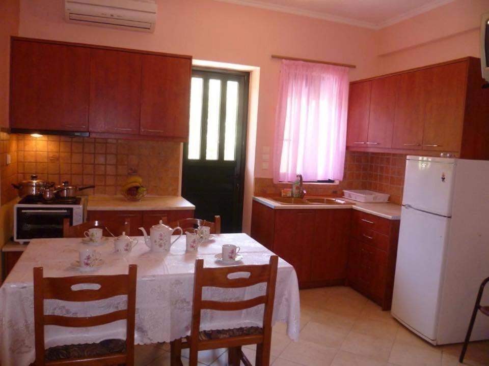 ניקיאנה Cleopatra Rooms מראה חיצוני תמונה